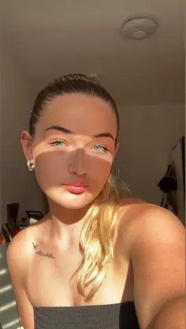AnneWillson — Streamate Photos