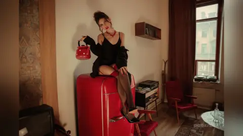 GigiDavids — 𝚋𝚊𝚌𝚔 𝚒𝚗 𝚄𝚂𝚂𝚁