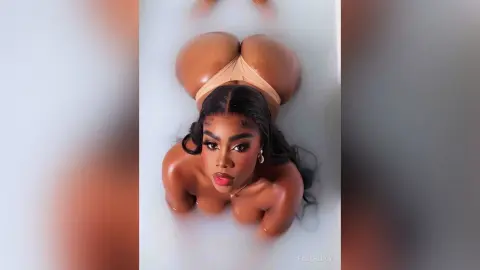 FarahLucy — 🫧🧼🛁you soap me?