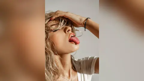 AlessiaBell — Too sexy!!