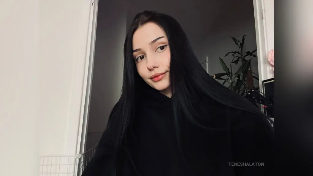 TeneshaLaton