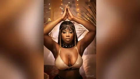 FarahLucy — Egyptian Goddess
