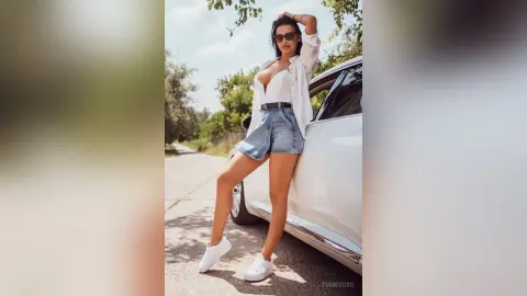 Diane — Body Language