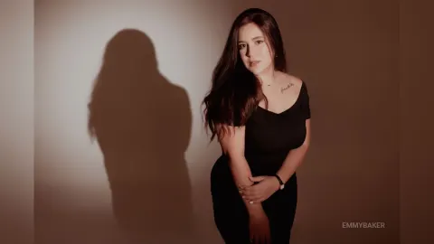 EmmyBaker — hello!!