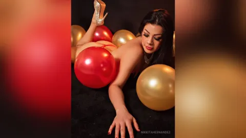 NikkitaHernandez — Ballons