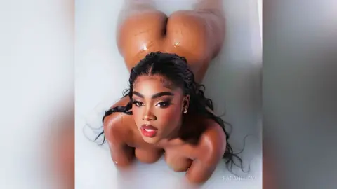 FarahLucy — 🫧🧼🛁you soap me?