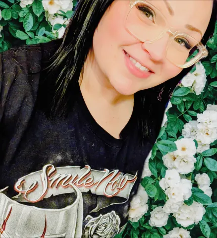 MoiraVeil — Streamate Photos