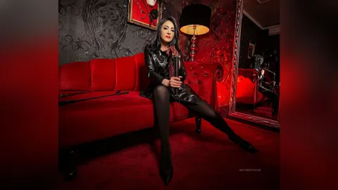 TaylorGrace — Domina