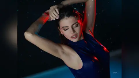 Mia — Blue In the Rain