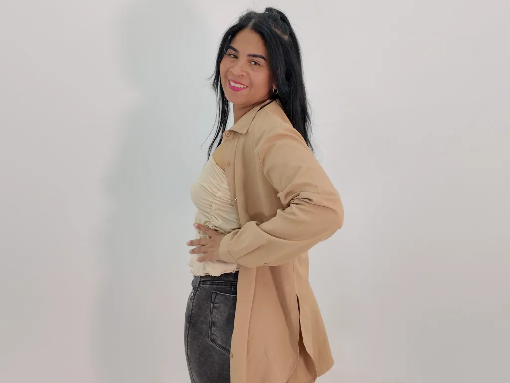 Rouhss — Streamate Photos