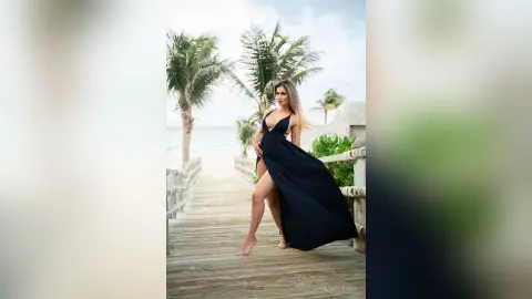CarlaFerrara — Commanding this beach flawlessly
