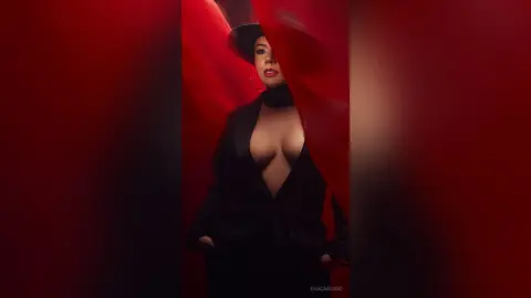 EvaCarusso — Veiled Temptation 💕