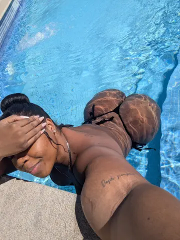 melanny_burgos — Streamate Photos
