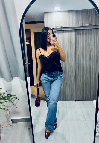 EllyyG — Streamate Photos