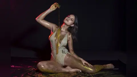 LorenMore — glitter x