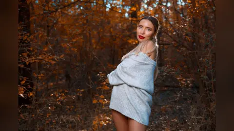 Katia — Autumn Leaves