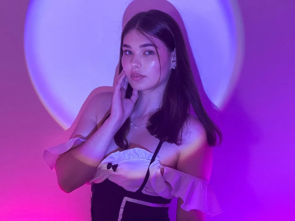 KristinaBennett — live cam