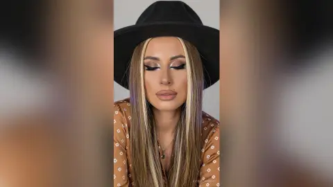 AyshaConnor — 😎😎