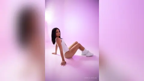 MarcelaMilan — No one as playful as me😋