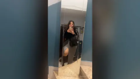 NumidiaHilton — Little sexy 😇