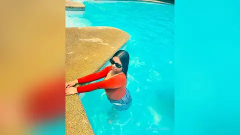 SophiaCharms — 🍑😋