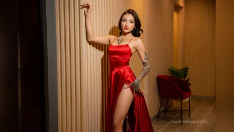 ManuelaMalkova — Red Queen