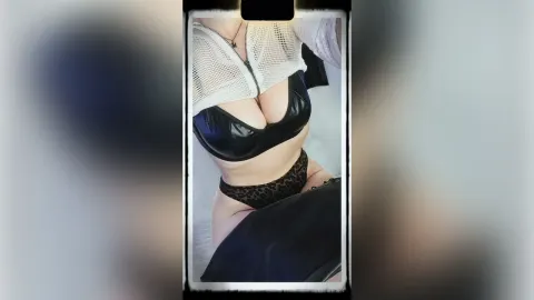 LeslieEden — .