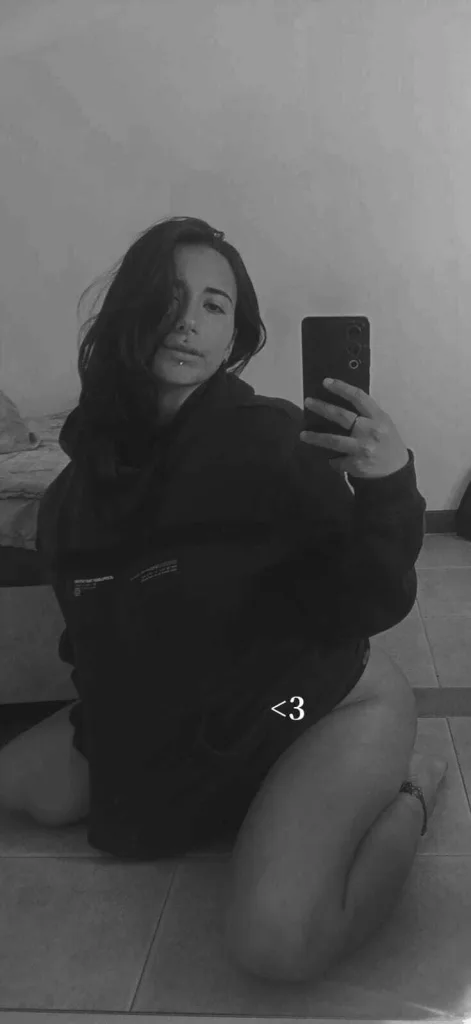 Camila_22 — Streamate Photos