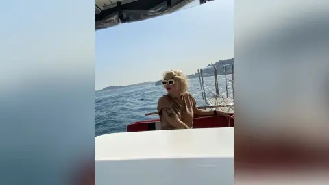 KatalinaRouge — Lost in Istanbul.