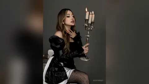 RoxyWray — invitation to a date🥂💌
