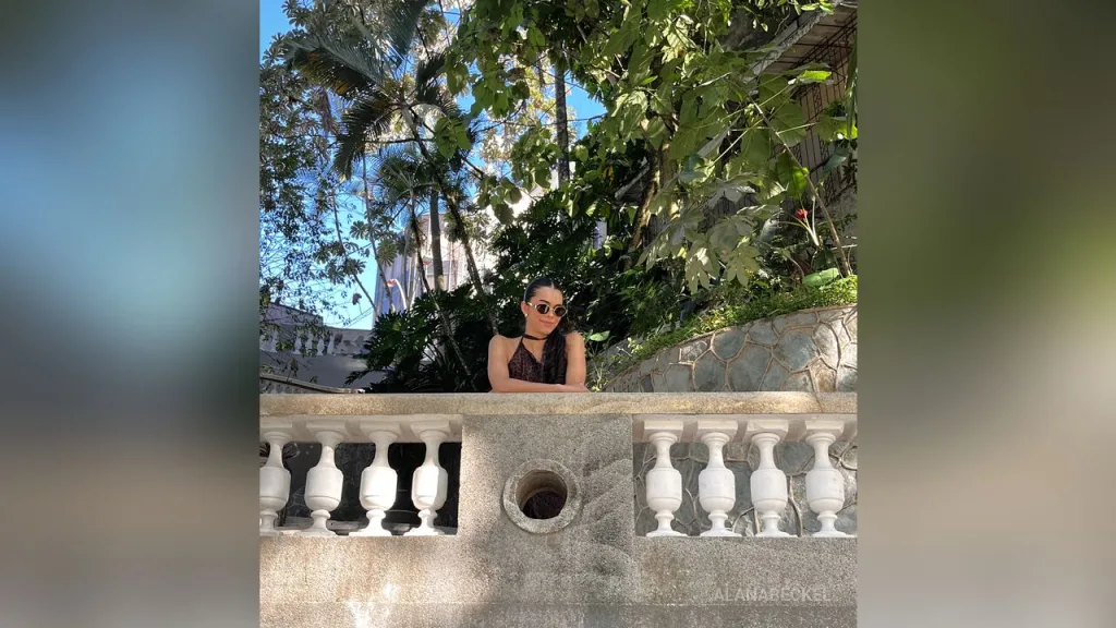 AlanaBeckel — I'm Alana