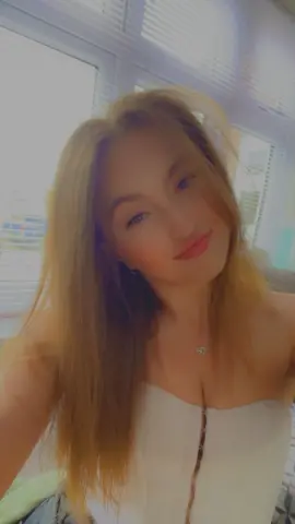 KekeLouiseOfficial — Streamate Photos