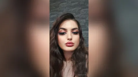 MarinaChaasia — 😍😍
