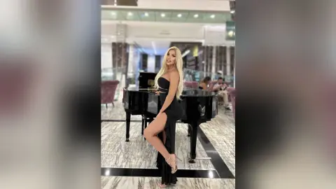 LeticiaLoren — elegance