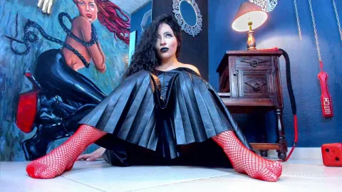 LunaThika — 🔥