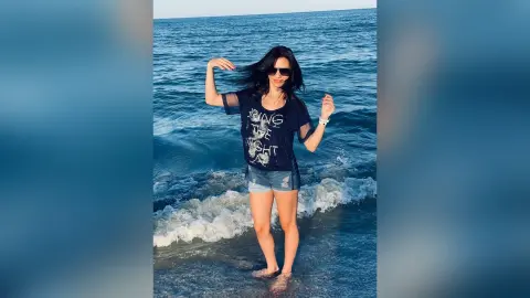 AmynaAmy — AMYNAXXX 4U (1)