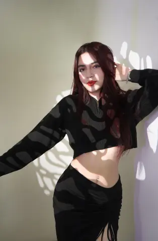 77zoe — Streamate Photos