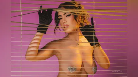 AmelyLu — Behind the shades