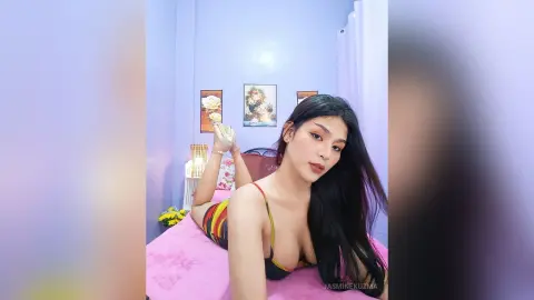 JasmineKuzma — I look better when you join me here ! 
