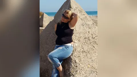 MayraWhite — Beach body