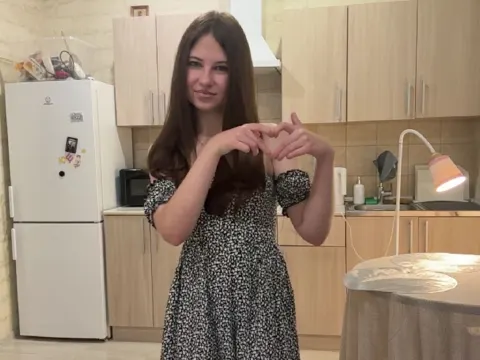 CecilyStalley cam model