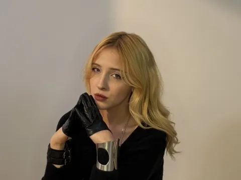 AmeliaHatta — LiveJasmin cam model