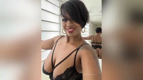 ZendaWayne — Black