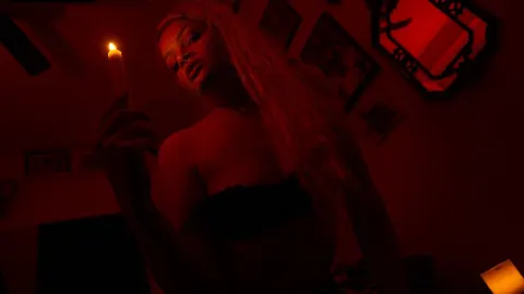 LydiaLynne — Streamate Photos
