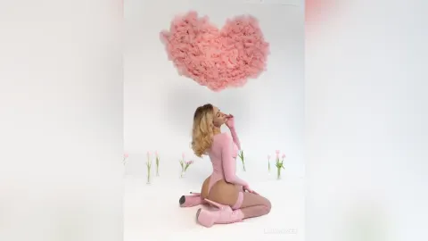 LanaVortex — Sexy Me