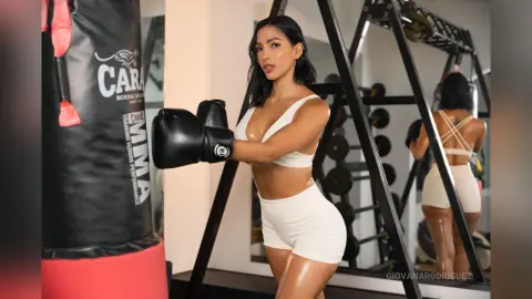 GiovanaRodriguez — true fitness 🍑🤍
