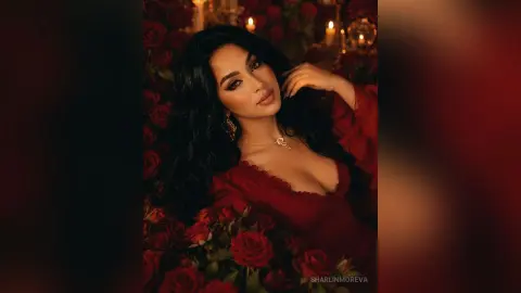 SharlinMoreva — Red thoughts