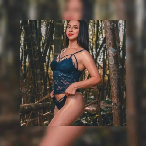 KassandraWood — Streamate Photos