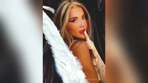 AlejandraDamac — Happy Halloween - Angel