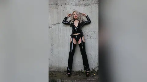 Anelise — Wetlook